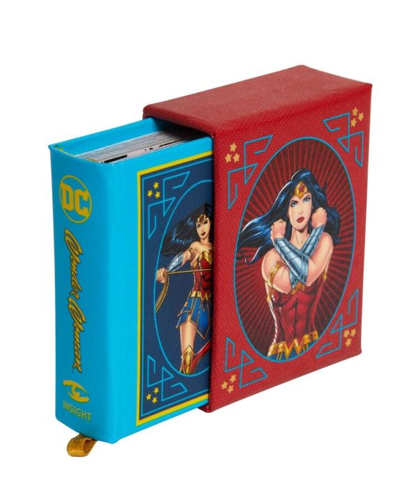 Wonder Woman Tiny Book DC Comics Fashion